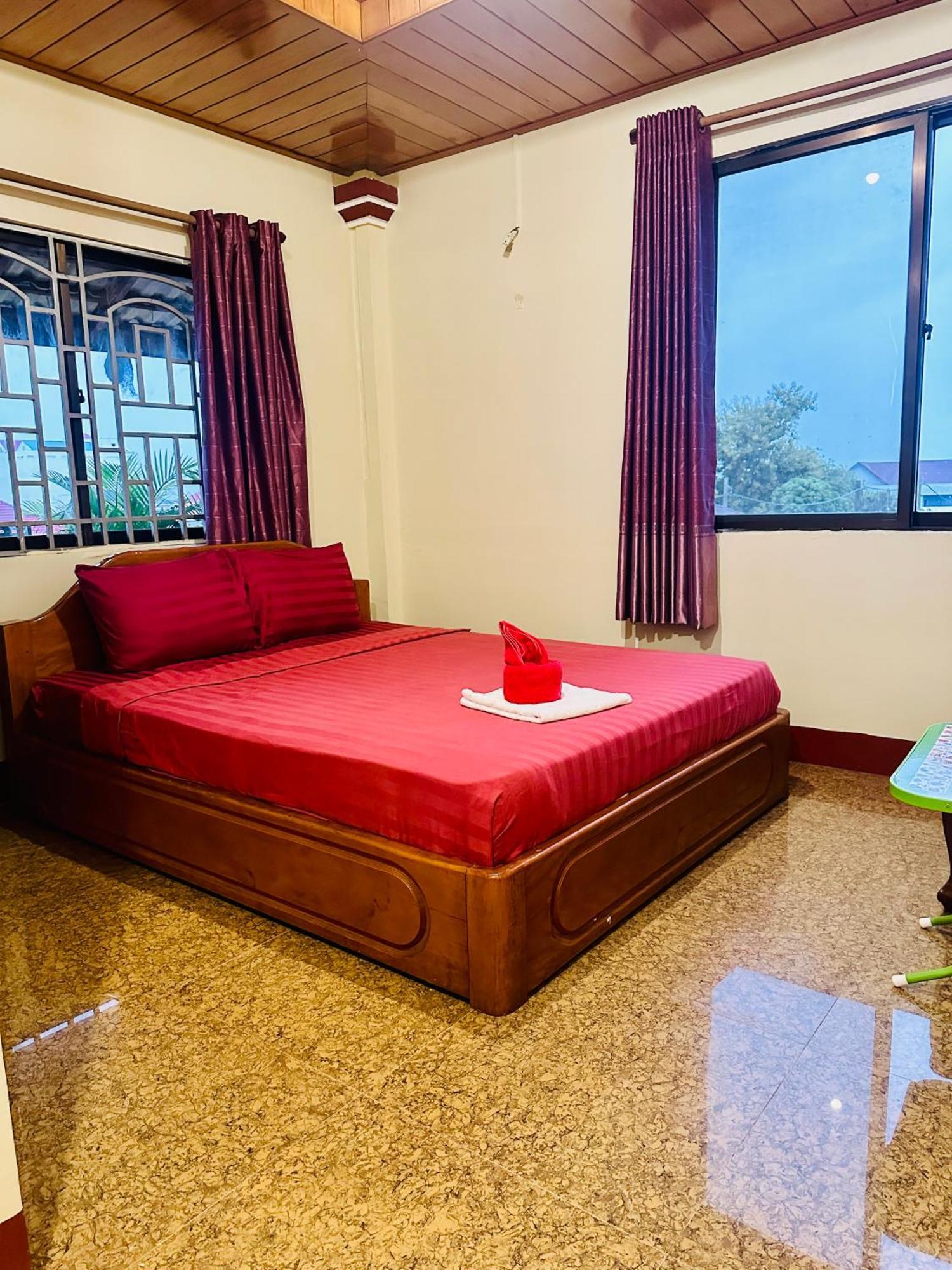 Savet Hostel Stoeng Treng المظهر الخارجي الصورة